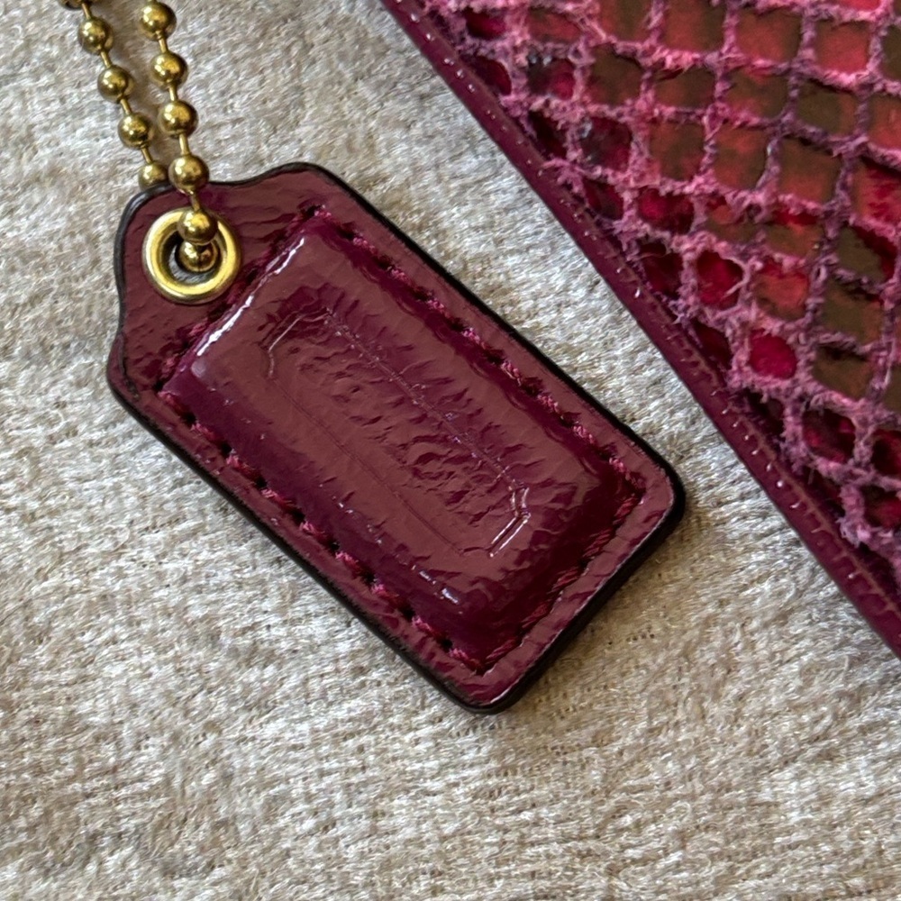 COACH Leather Zippered Wristlet Snakeskin Raspberry Pink Embossed Python Exotic - Picture 6 of 15